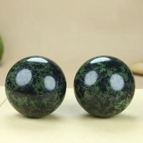 Boules de Jade tibétaines naturelles